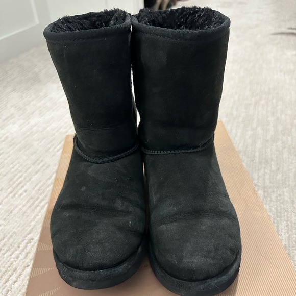 Kids classic short Ugg boots - Picture 3 of 4